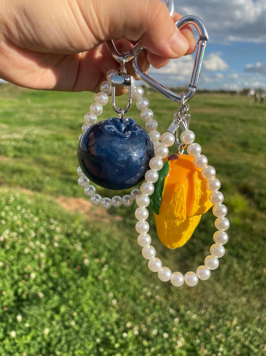 Fruit keychains, various shapes, apple, blueberry, strawberry, orange, cherry, avocado